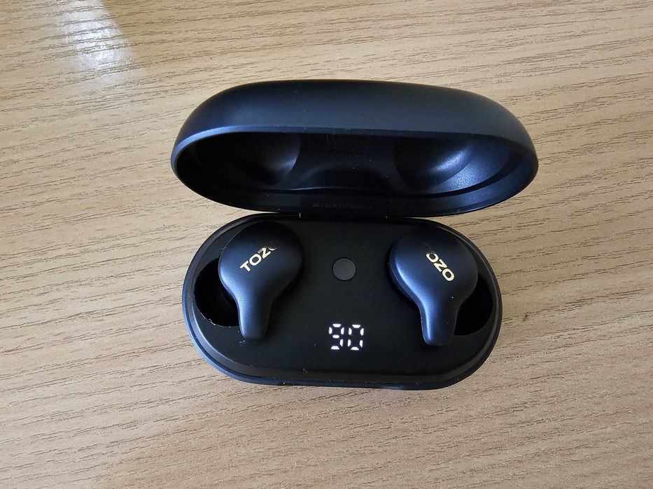 TWS Tozo Golden X1