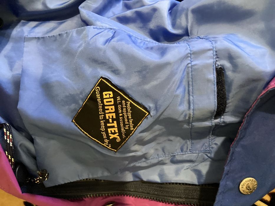 Вінтажна куртка на gore tex piumino siberiano