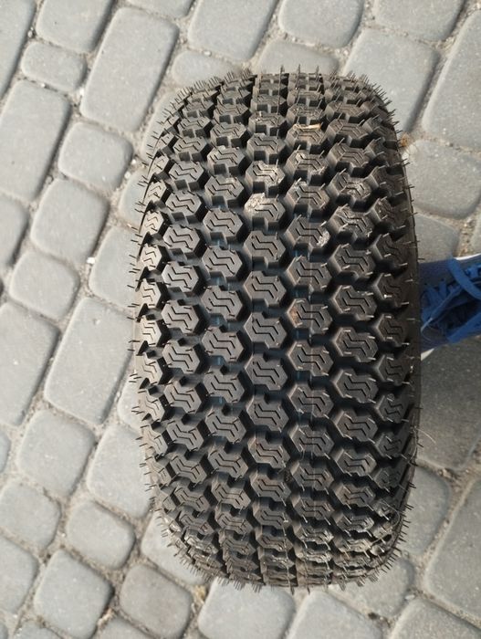 Opony do kosiarek z felgami i bez