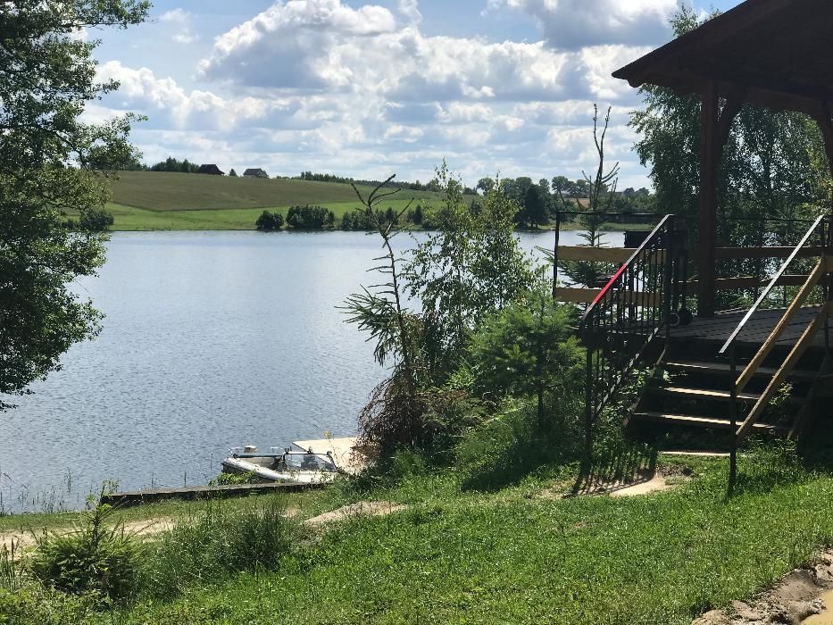 Domek dom Kaszuby nad jeziorem klimatyzowany, możliwość wyżywienia