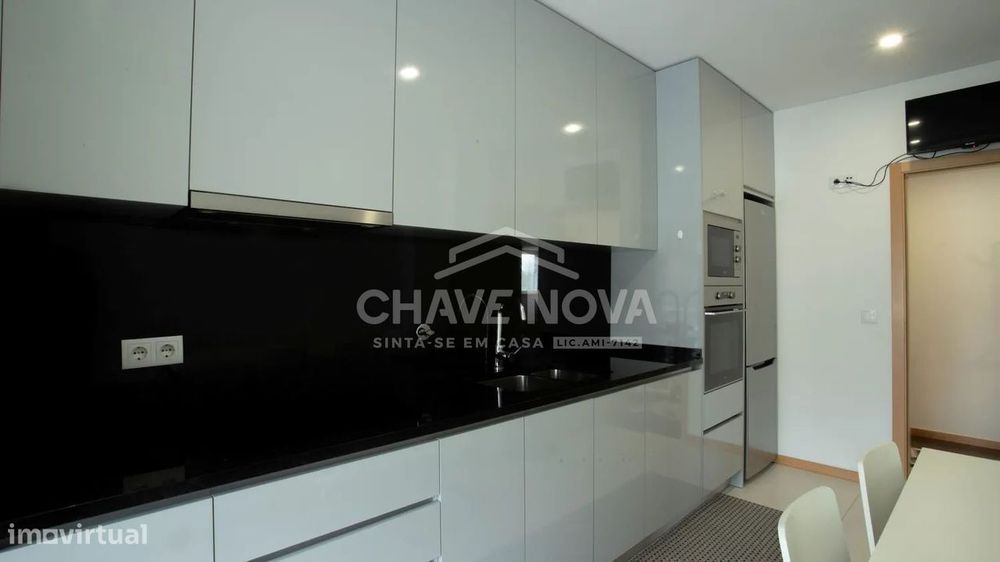 Apartamento T2 como novo em Vilar do Paraíso-SD/04594/MH — Mafamude E Vilar Do Paraíso, Porto
