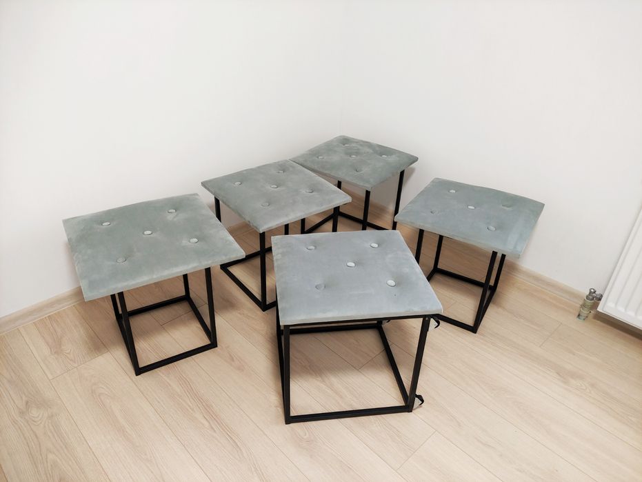 Пуфік з 5 табуреток