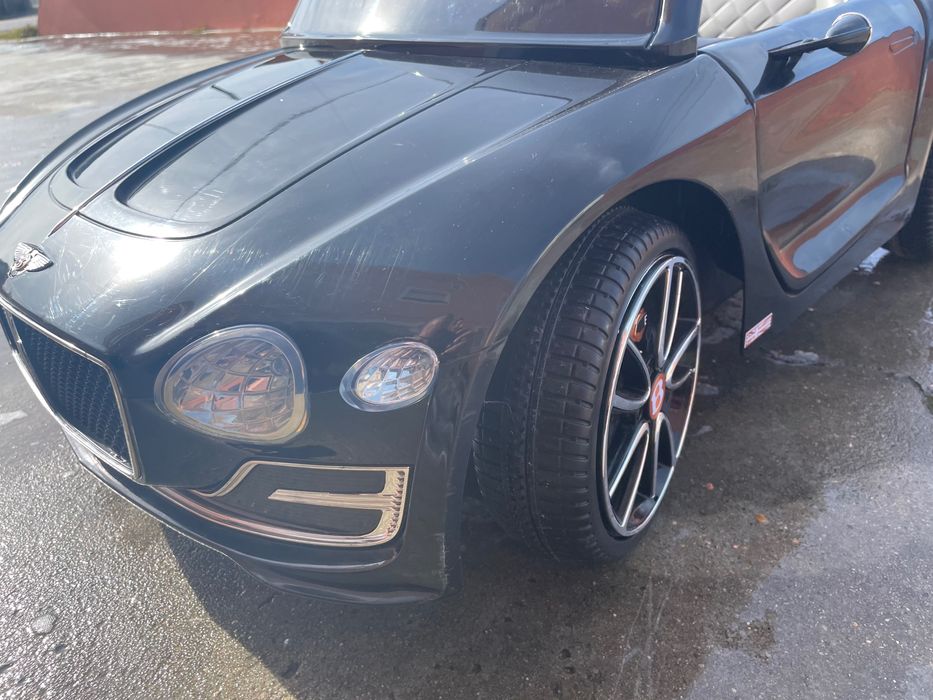 Carrinho elétrico criança