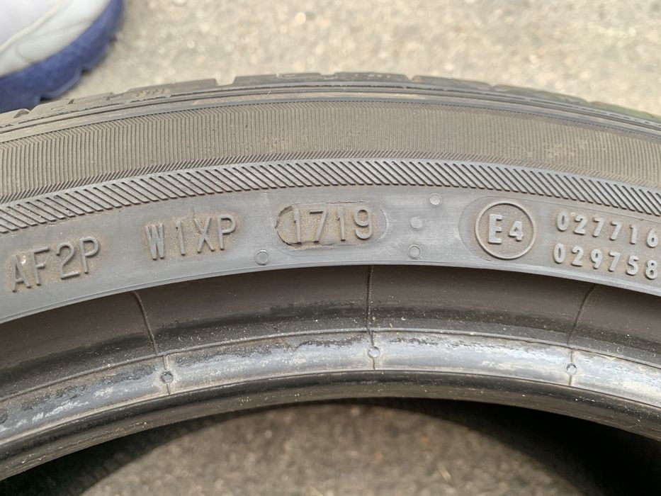 2шт 245/40R18 BARUM Bravuris 5