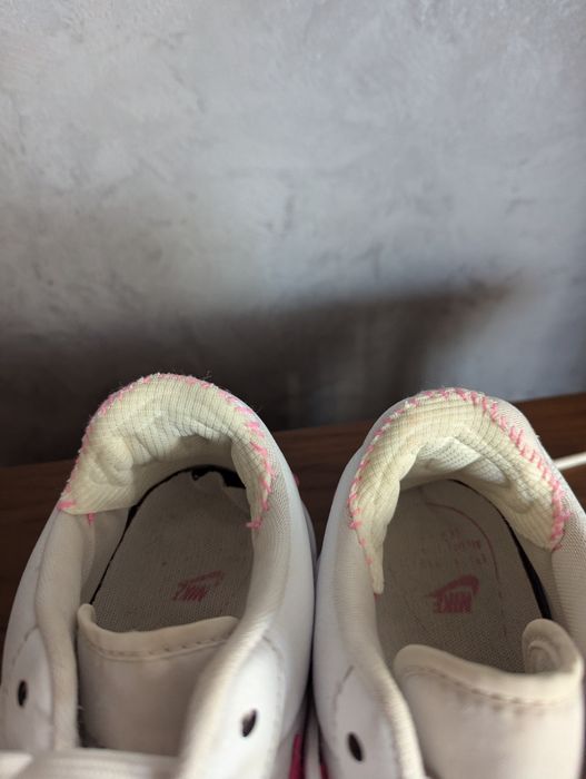 Кросівки білі рожеві Nike air force Jester 41