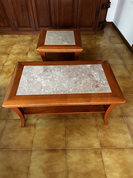 Mesa de sala em oriomo estado