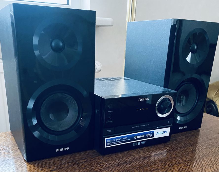 Продаються музикальні центри