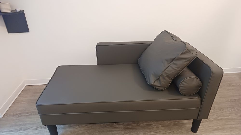 Sofá em pele sintética  da Vidal.XL - Novo