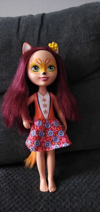 Lalka.                  .