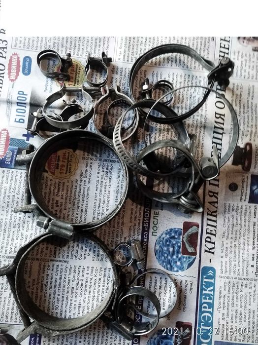 Элементы крепежа(шурупы, саморезы, болты , гайки, шайбы,хомуты)