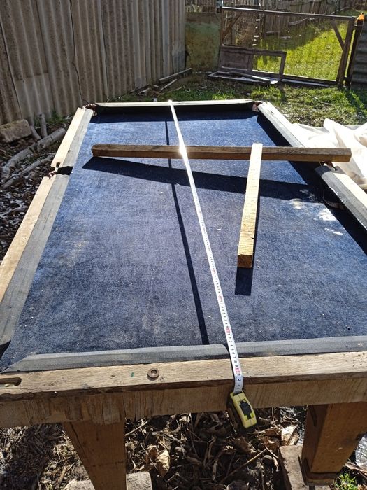 Бильярдный стол         ..