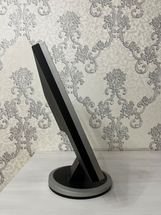 Монітор Samsung SyncMaster 940N