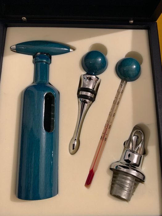 Conjunto saca rolhas