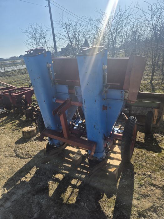 Sadzarka do kartofli Agromet ,regulowana