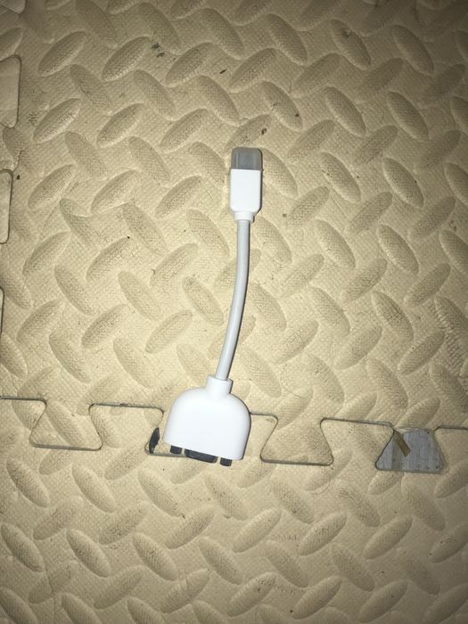 Адаптер Apple mini DVI to VGA (M9320G/A)