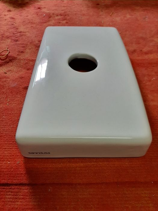 Tampa autoclismo 31cm comprimento, 18cm largura