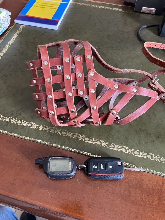 Намордник кожанный для БОЛЬШИХ СОБАК