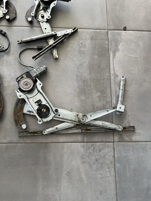 Elevadores vidros Jeep Cherokee ZG