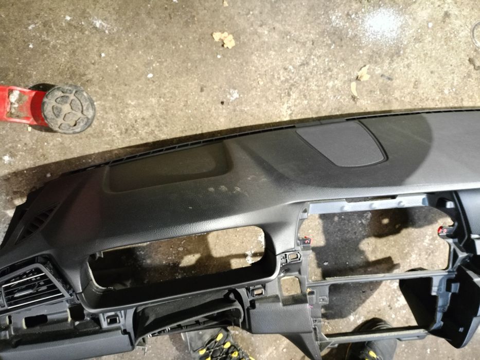 BMW F10 f11 deska rozdzielcza kokpit
