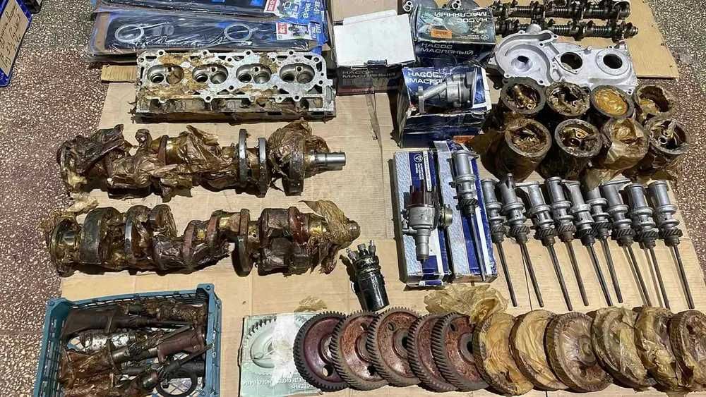 Запчастини двигуна Газ 53, Газ 66, Газ 3307, Уаз, Волга, Газ 21, Газ 24