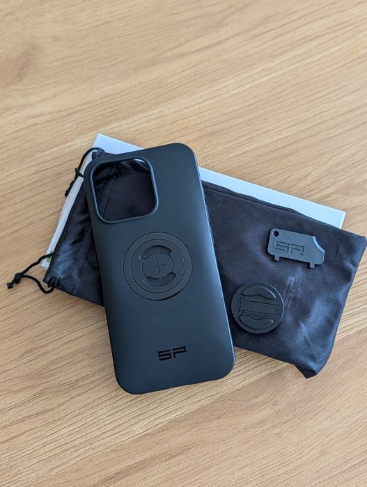 Capa iPhone 16 Pro SP Connect SPC+ igual a nova