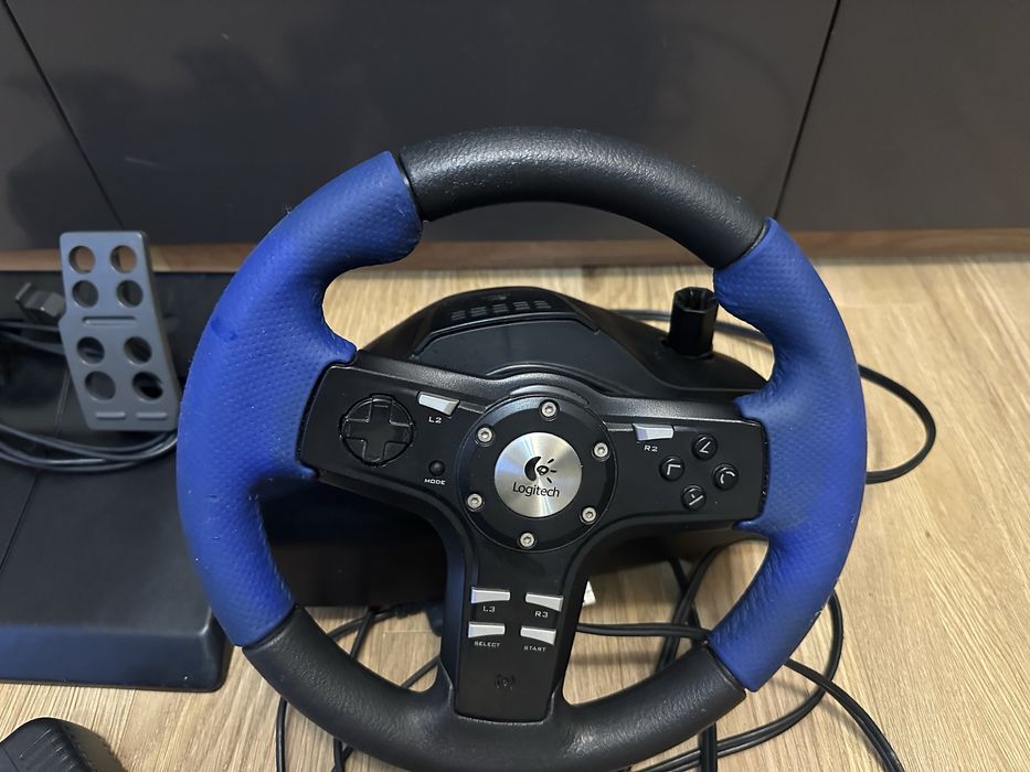 Ігровий руль Logitech Driving Force EX (thrustmaster) відео, тести