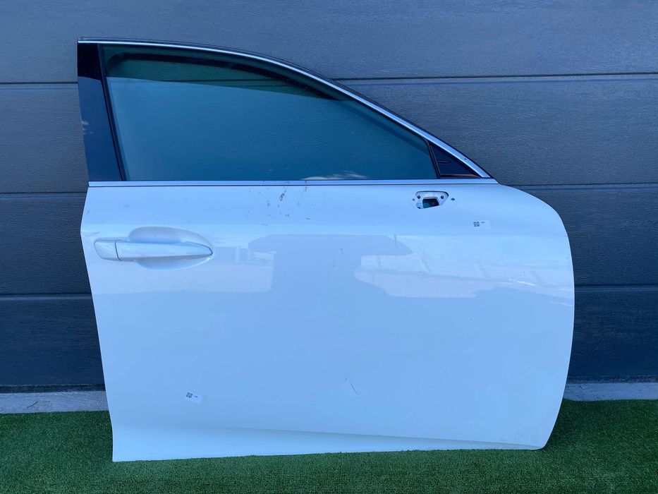 Lexus IS 2025 2026 Nowy Model Drzwi Prawe Przód KPLT