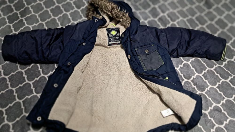 Kurtka zimowa granatowa z kapturem ocieplana Next r ok 110