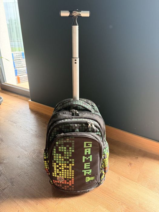 Plecak na kołkach minecraft