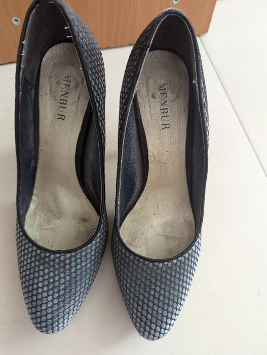 Wysokie szpilki roz. 39