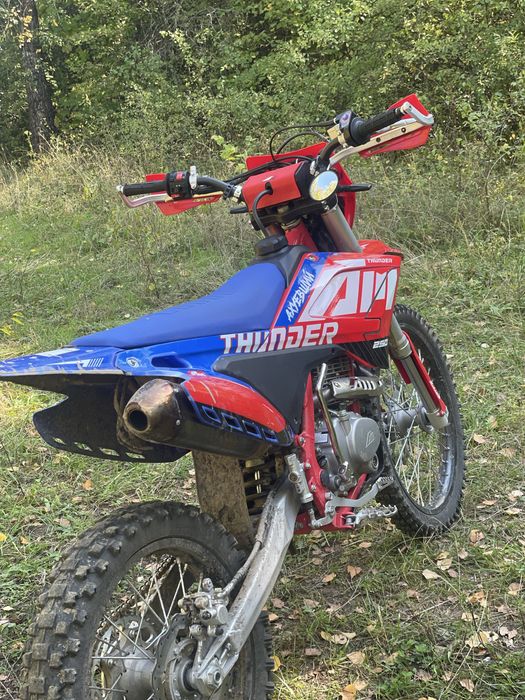 Продам мот тундер 250