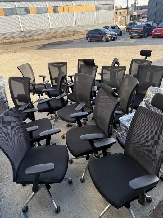 РАСПРОДАЖА офисных кресел и стульев для бизнеса