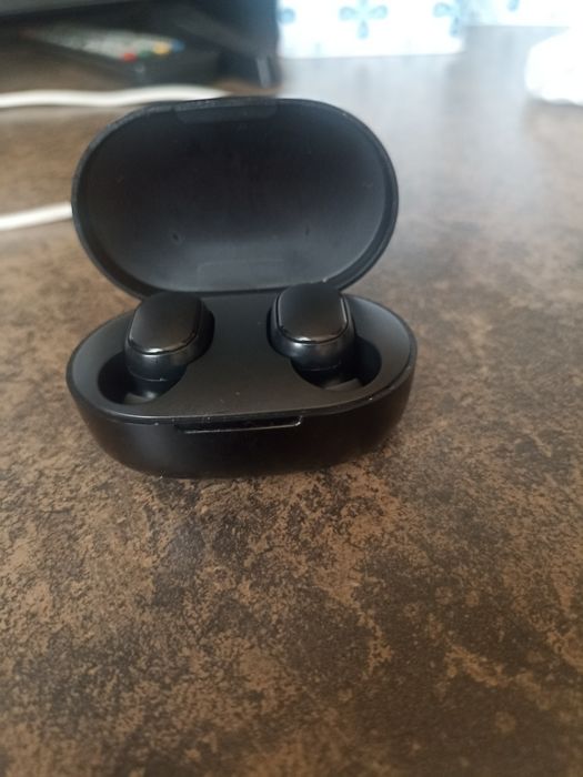 Sprzedam słuchawki mi band marka Xiaomi