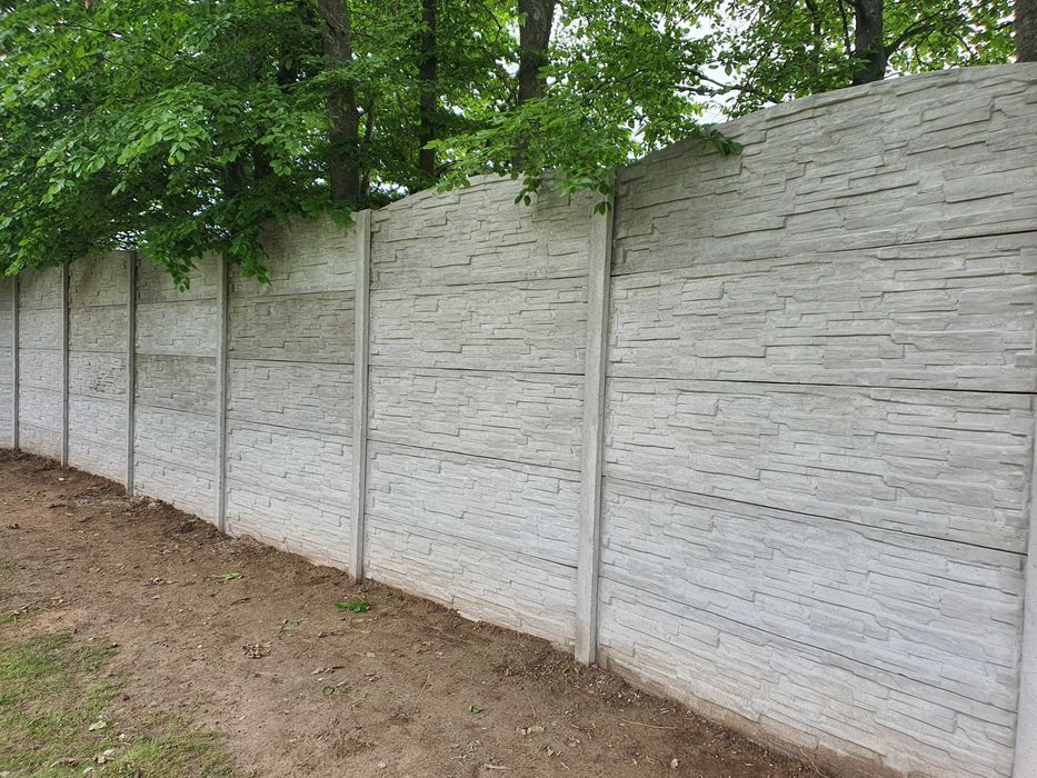 Ogrodzenia panelowe , podmurówka , ogrodzenia betonowe , słupki
