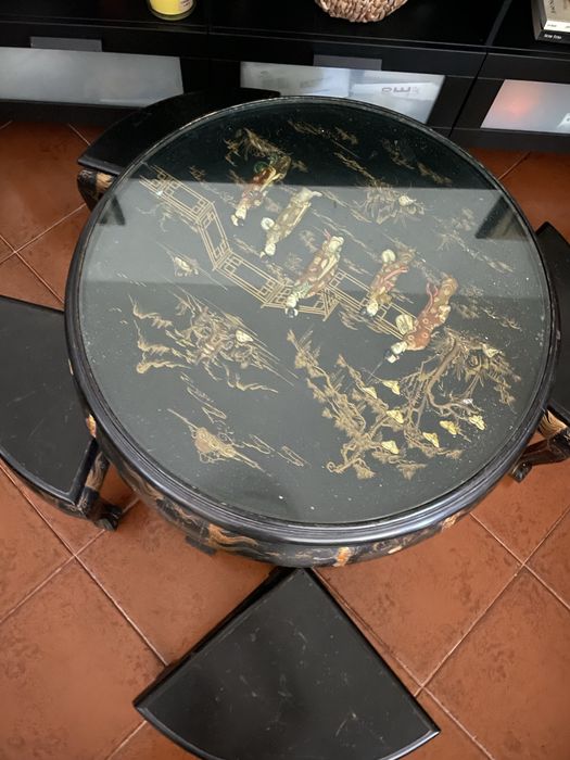 Mesa figuras chinesas