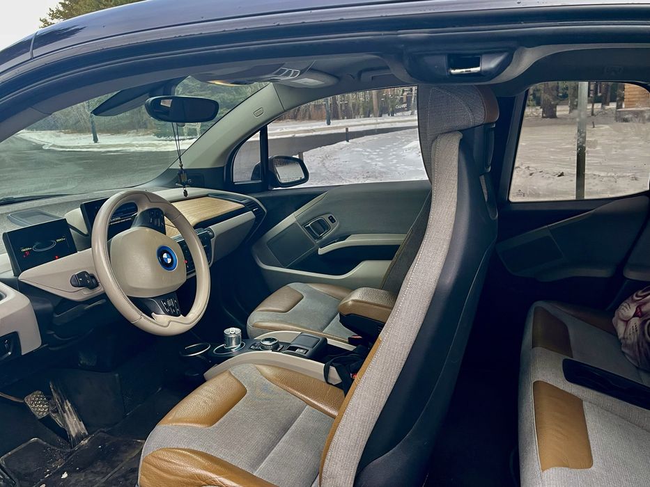 BMW i3 REX - електро + бензин = безлімітний пробіг!