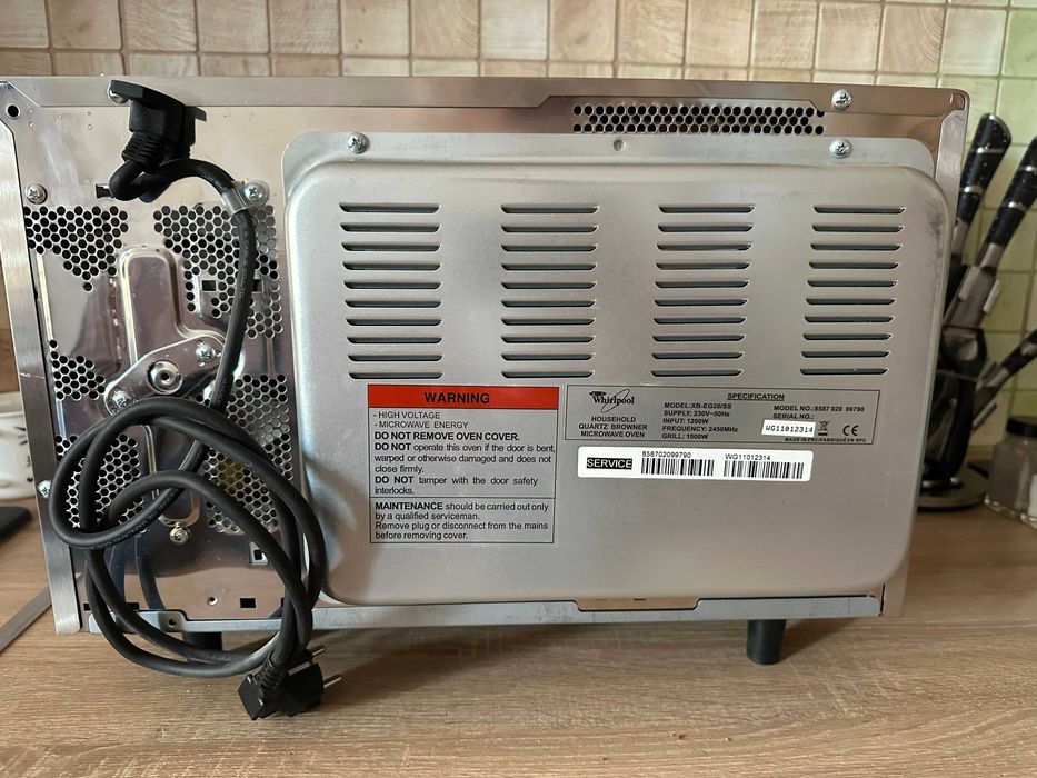 Мікрохвильова піч Whirlpool XB-EG20SS