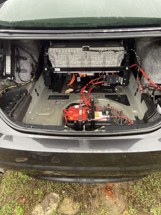 Розборка  шрот Бампер передній bmw f10 капот крило  гібрид f10 f11