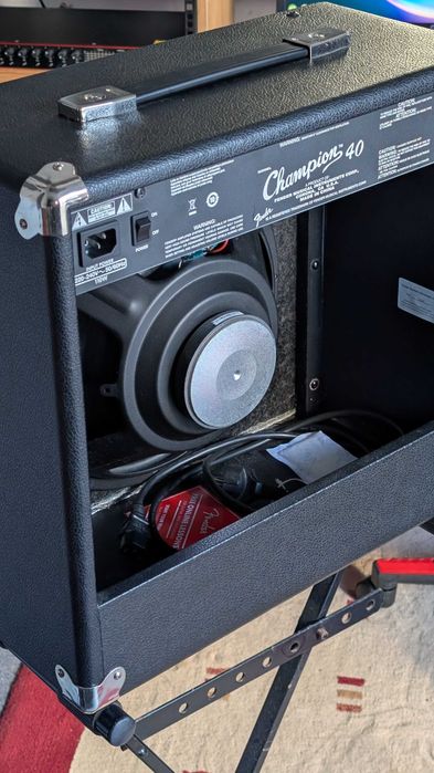 Amplificador Fender Champion 40 mkI