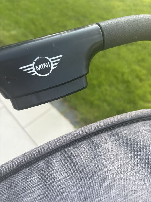 Mini by easywalker spacerówka kompatkowy wózek