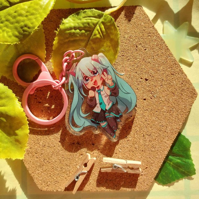 Brelok z hatsune miku