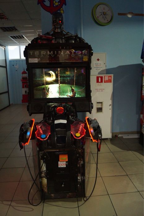 Автоматы игровые, детский центр