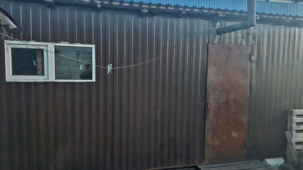 Побутівка, будівельний вагончик для проживання