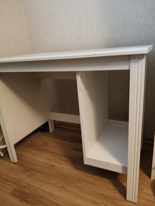 Biurko białe Ikea