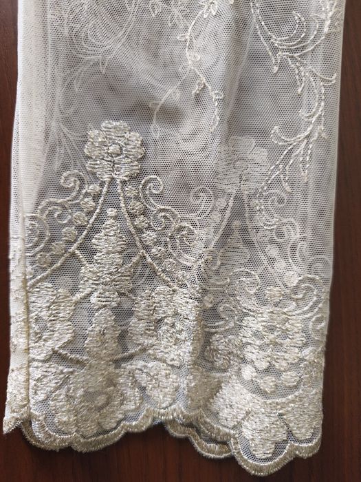 Modesta bluzeczka z narzutką 46