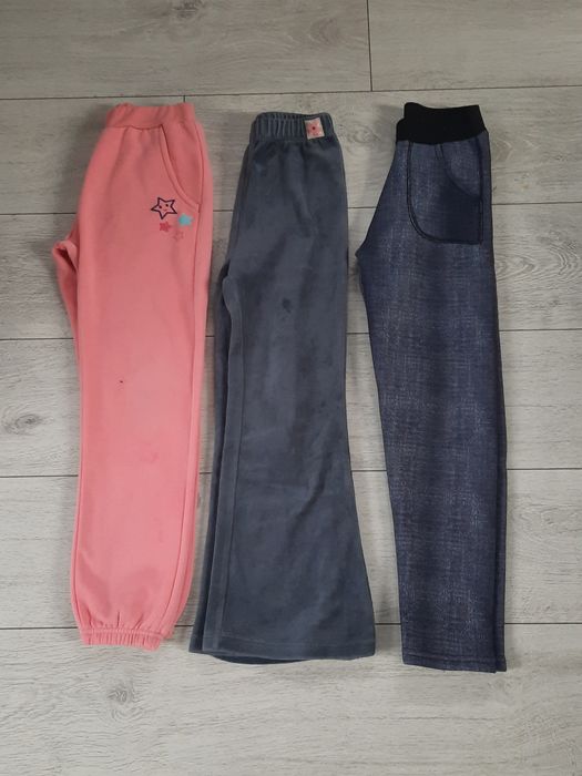 Ciepłe spodnie dla dziewczynki r. 128