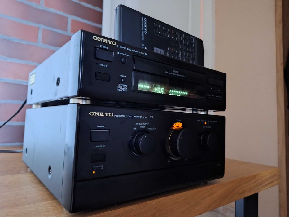 wzmacniacz Onkyo A-911 i odtwarzacz CD Onkyo C-711