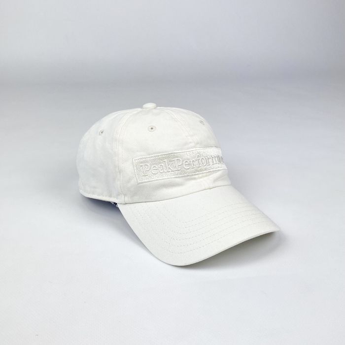 Кепка Peak Performance Ease Cap G77401 оригінал біла