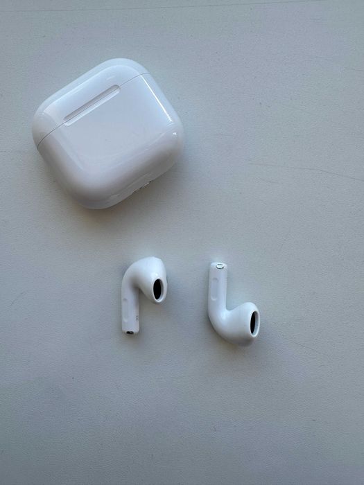 Продам Apple AirPods 4 ANC (original)