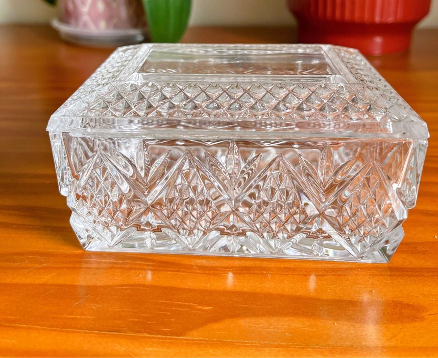 Caixa de Joias Vintage em Cristal